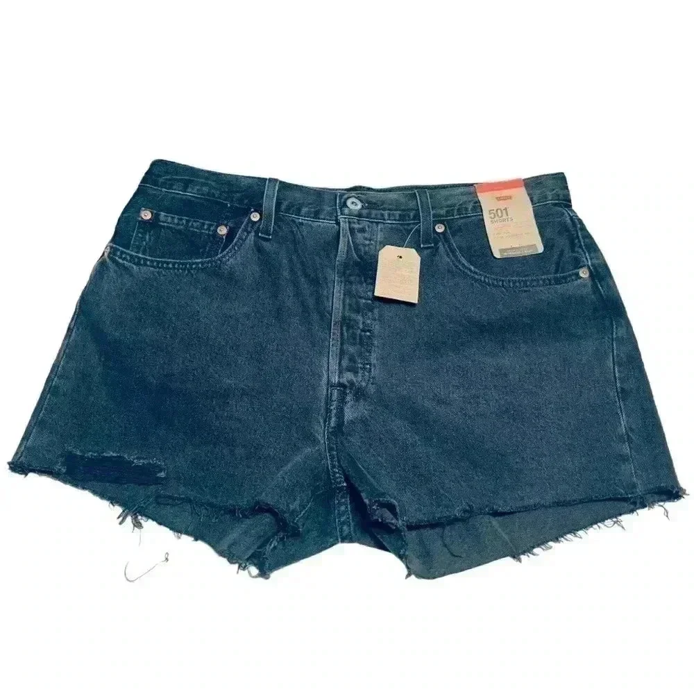 WOMEN’S LEVI’S 501 ORIGINAL BLACK DISTRESSED JEAN SHORTS•SIZE 33•NWT•